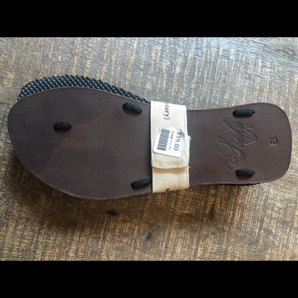 Sseko leather shoes (NWT) Size 8